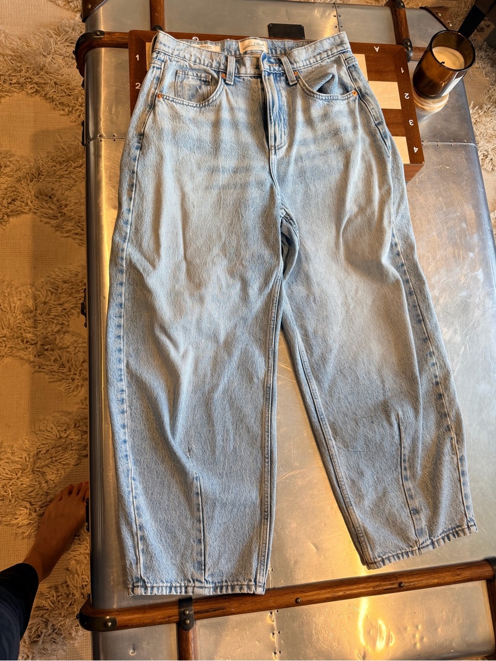 NWOT Light Wash - Easy Barrel size 4 Universal Thread